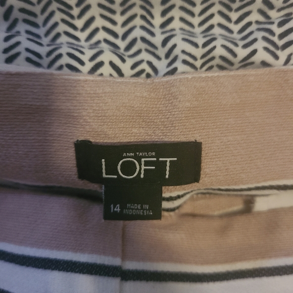 Ladies outfit - Picture 2 of 5